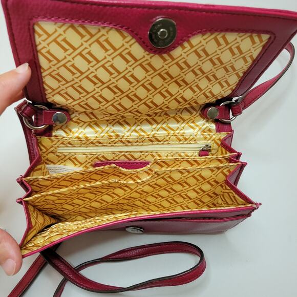 Tignanello Red Leather Cross Body Clutch Convertible Purse Adj. Remove Strap 8x5 - Picture 5 of 9